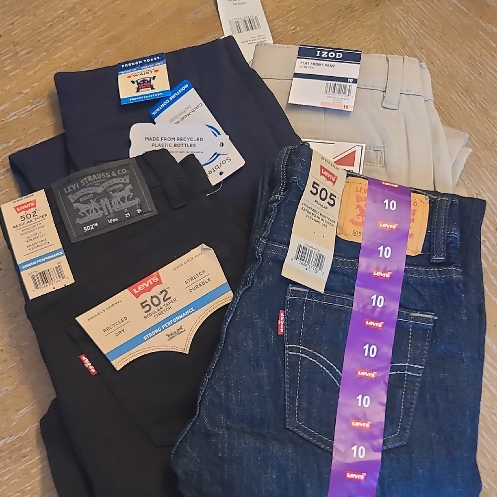 Levi's Men's Dark Blue and Black Straight Jeans